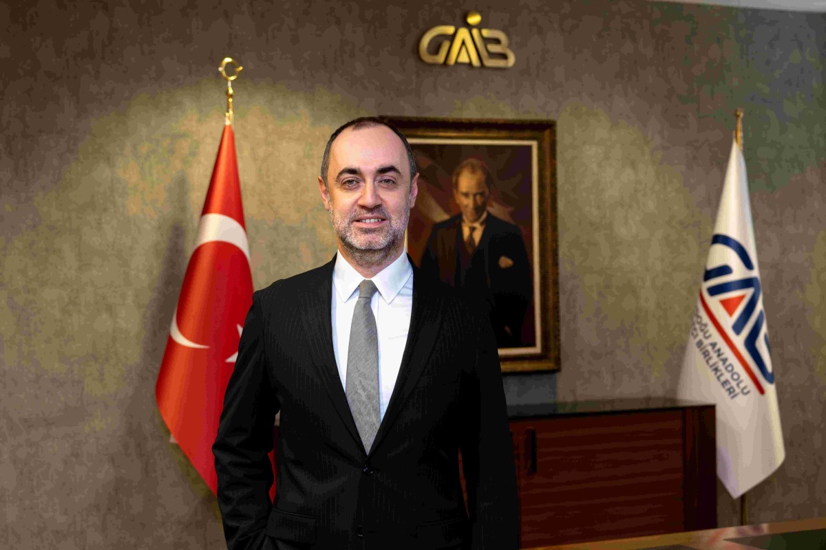 Akcan: “Türkiye’nin gücü, üreten ve hayal kuran gençliğidir”