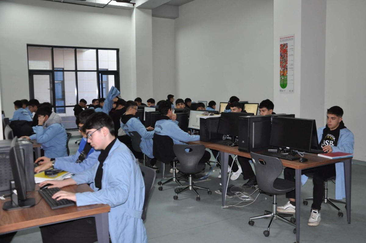 OSB Koleji’nden gururlandıran başarı!